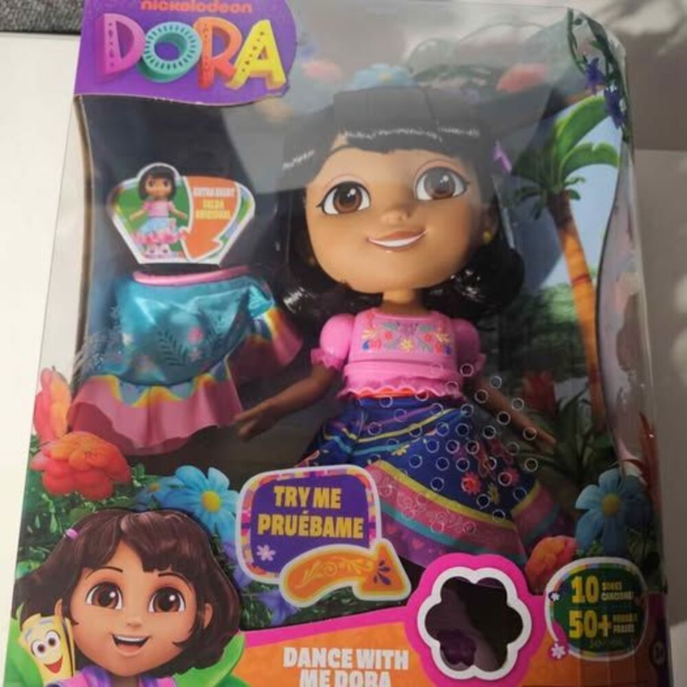 Nickelodeon Dance With Me Dora Doll